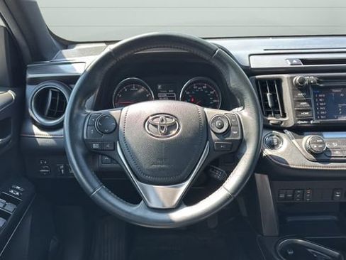 Used 2017 Toyota RAV4 SE AWD/4WD image 13