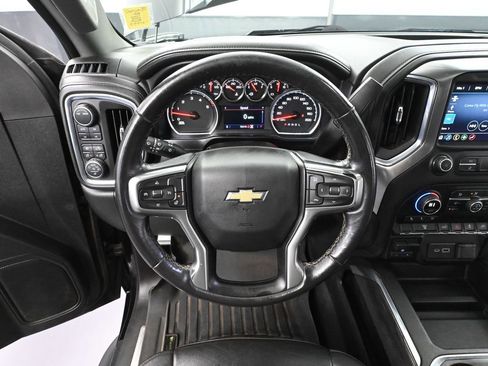 Used 2021 Chevrolet Silverado 2500 LTZ image 32