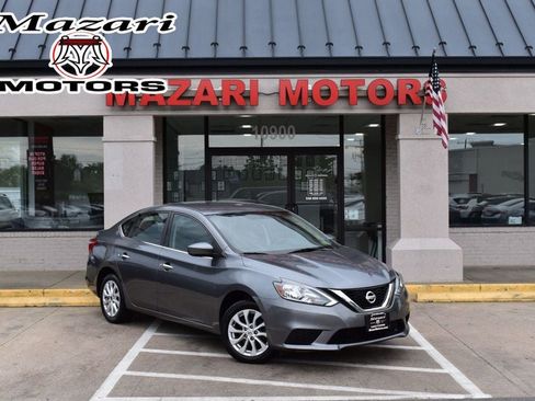 Used 2019 Nissan Sentra SV FWD image 1