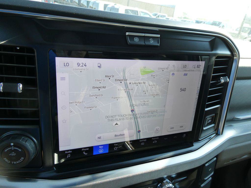 New 2027 Ford F250 Platinum w/ Platinum Plus Package AWD/4WD image 25
