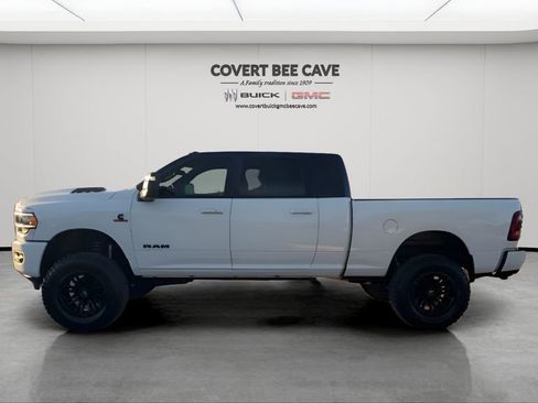 Used 2024 RAM 2500 Laramie w/ Night Edition image 5