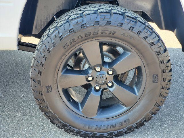 Used 2019 RAM 1500 Express w/ Wheel & Sound Group AWD/4WD image 26