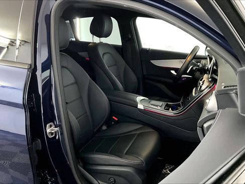 Used 2023 Mercedes-Benz GLC 300 4MATIC Coupe image 8