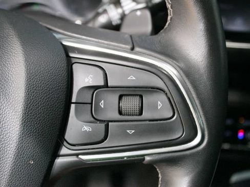 Used 2021 Buick Envision Essence w/ Technology Package I AWD/4WD image 16