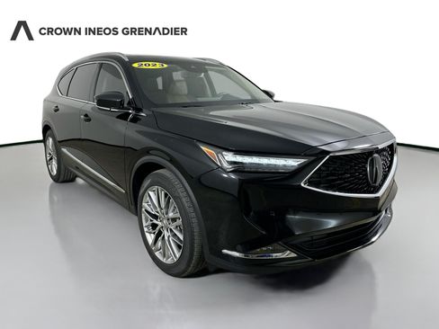 Used 2023 Acura MDX SH-AWD w/ Advance Package image 3