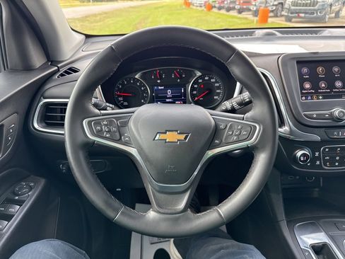 Used 2023 Chevrolet Equinox LT image 11