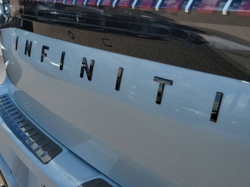 Certified 2026 INFINITI QX80 4WD w/ Sport Exterior Package image 29
