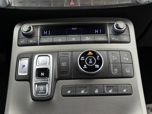 Used 2020 Hyundai Palisade Limited image 8