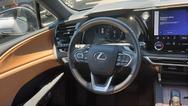Used 2023 Lexus RX 350 Premium w/ Accessory Package (Z1) AWD/4WD image 21