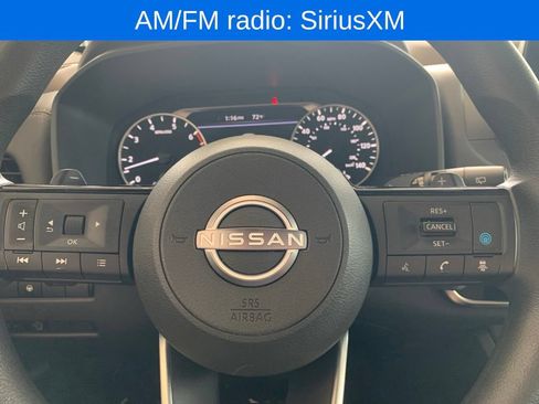 Used 2023 Nissan Rogue SV AWD/4WD image 6