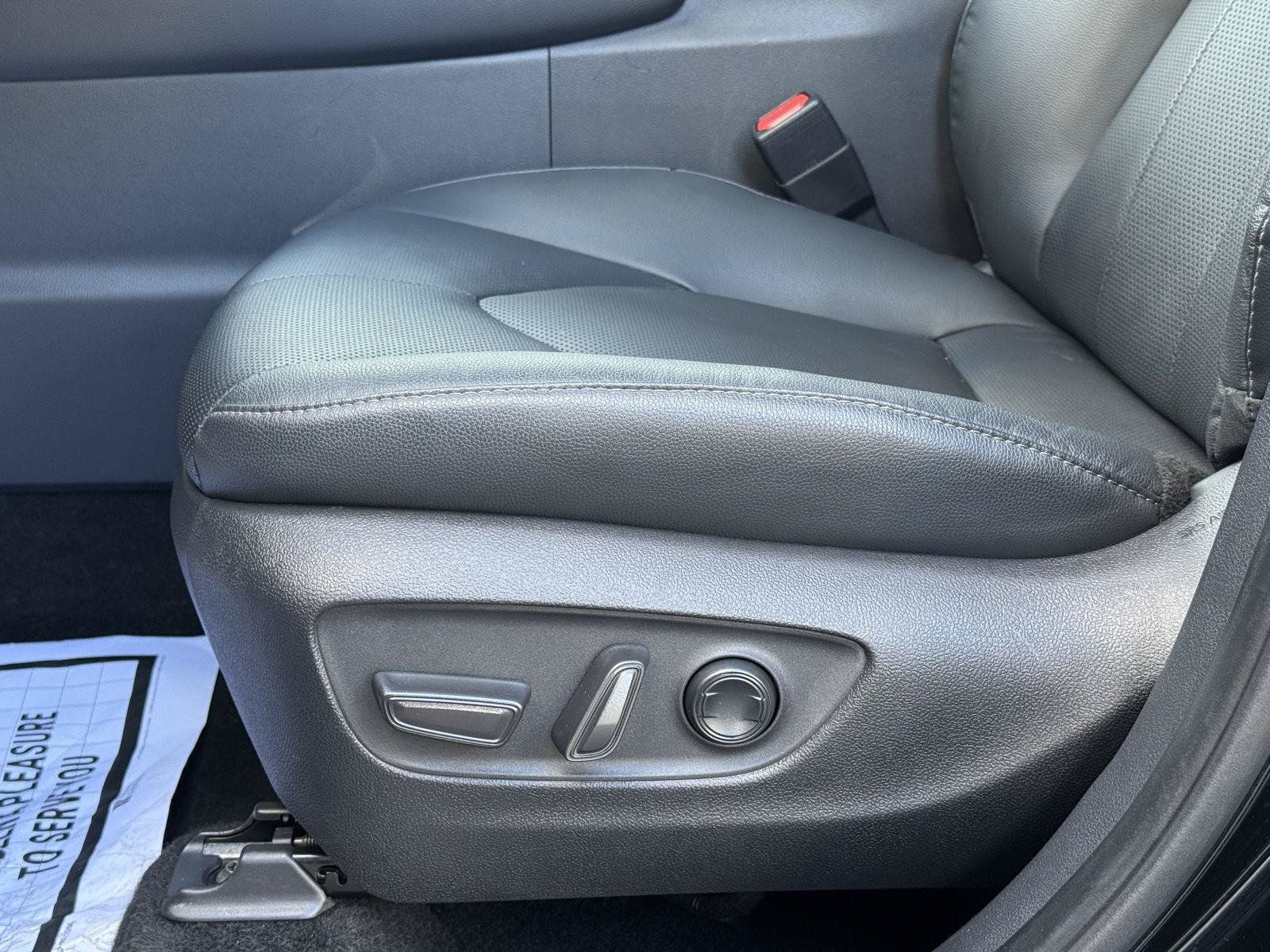 Used 2024 Toyota Grand Highlander FWD image 13