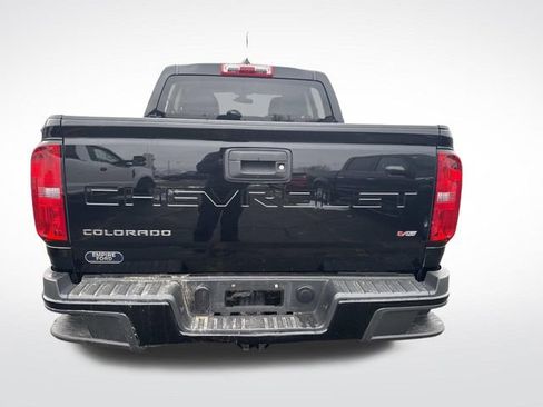Used 2022 Chevrolet Colorado W/T w/ Custom Special Edition AWD/4WD image 4