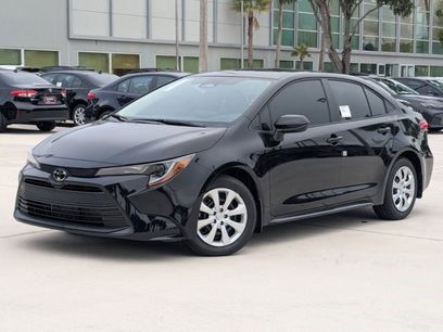 New 2025 Toyota Corolla LE