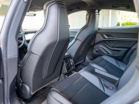 New 2025 Porsche Taycan image 19