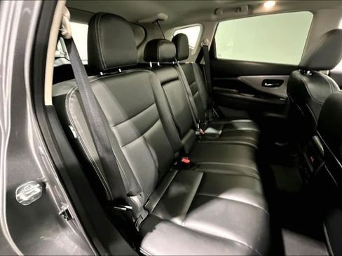 Used 2024 Nissan Murano SV image 26