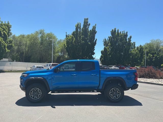 Used 2024 Chevrolet Colorado ZR2 AWD/4WD image 9