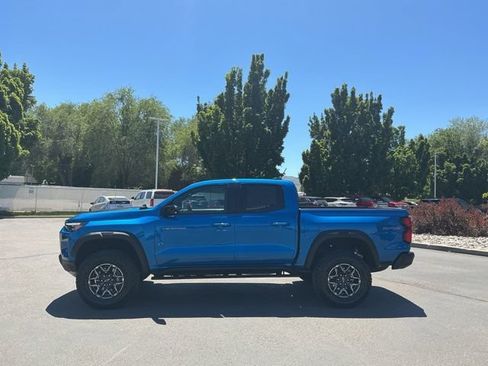 Used 2024 Chevrolet Colorado ZR2 AWD/4WD image 9