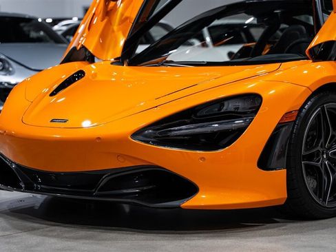 Used 2019 McLaren 720S Performance RWD image 57