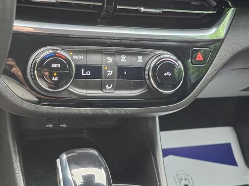 Used 2025 Buick Envista Sport Touring FWD image 20