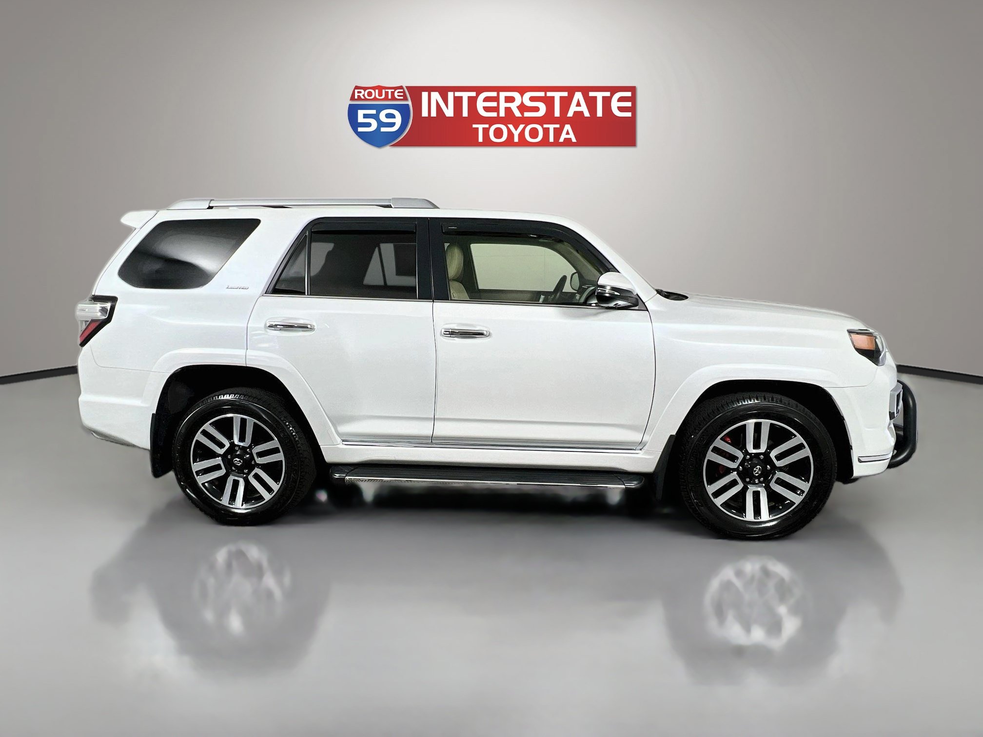 Used 2024 Toyota 4Runner Limited AWD/4WD image 8