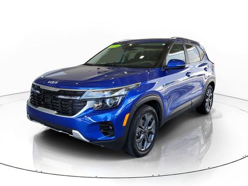 Used 2024 Kia Seltos S FWD image 3