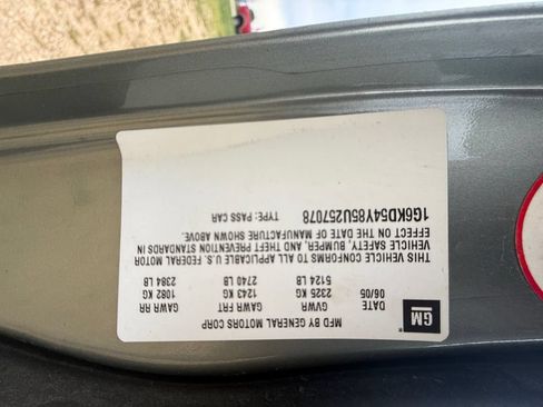 Used 2005 Cadillac De Ville FWD image 37