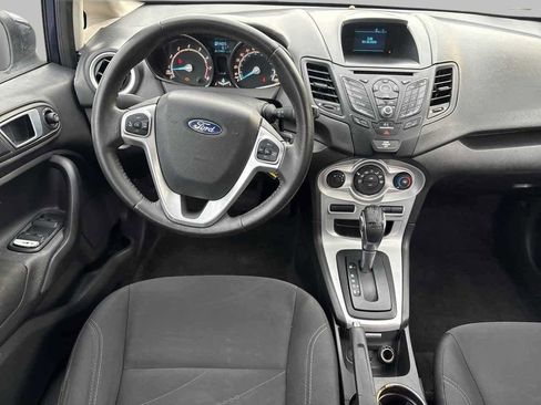 Used 2016 Ford Fiesta SE image 12