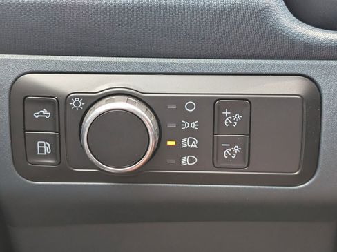 New 2026 Ford Maverick XLT w/ XLT Luxury Package FWD image 21