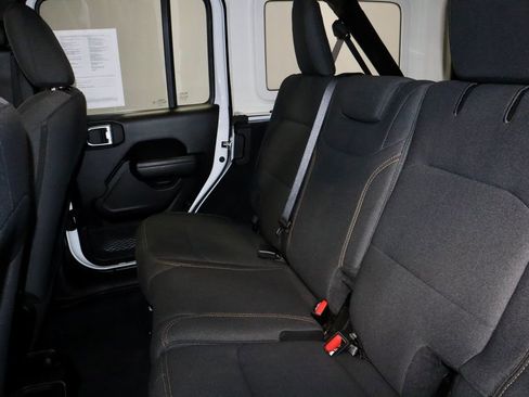 Used 2024 Jeep Wrangler Unlimited Sport AWD/4WD image 20