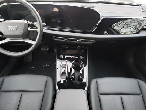 Used 2025 Audi A5 2.0T Premium w/ Convenience Package image 13