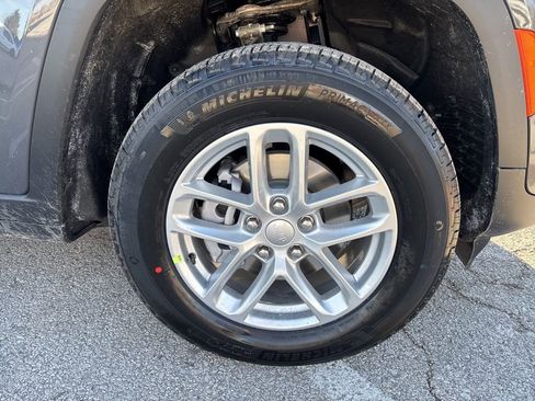 New 2026 Jeep Grand Cherokee Laredo X AWD/4WD image 42