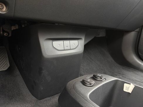 New 2025 Kia EV6 Wind RWD image 23