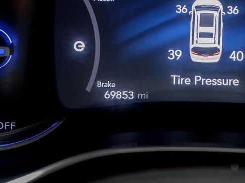 Used 2022 Chrysler Pacifica Pinnacle image 36