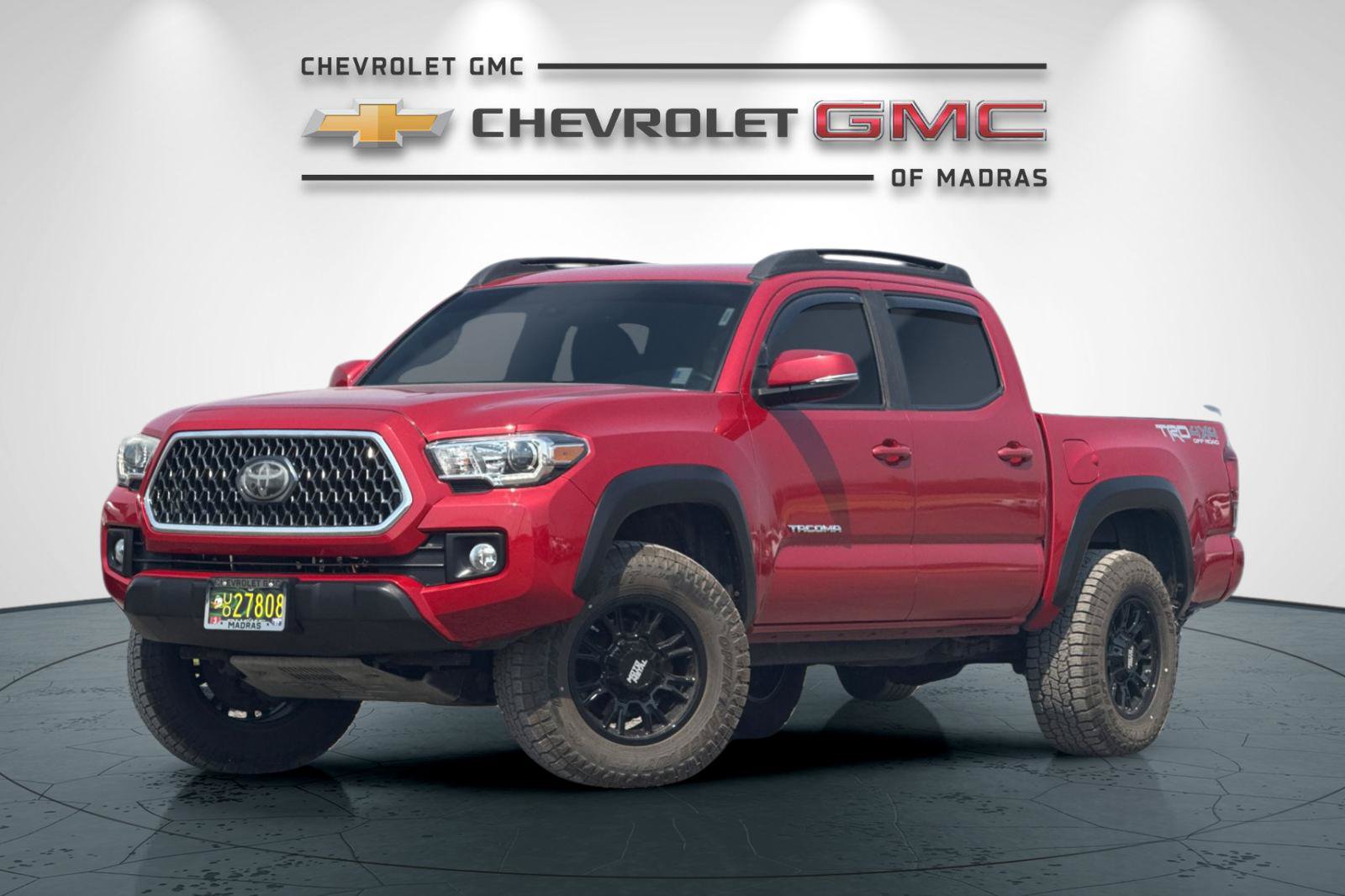 Used 2019 Toyota Tacoma TRD Off-Road AWD/4WD image 7