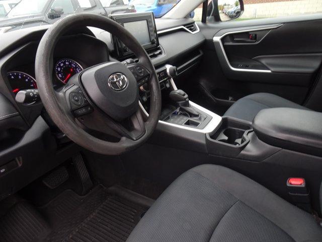 Used 2019 Toyota RAV4 LE w/ All Weather Liner Package AWD/4WD image 10