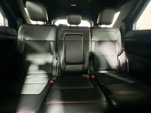 Certified 2023 Ford Explorer ST-Line AWD/4WD image 31