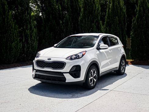 Used 2022 Kia Sportage LX FWD image 5