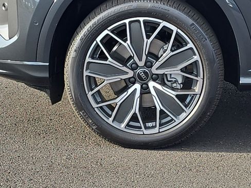 New 2025 Audi Q5 Premium Plus image 25