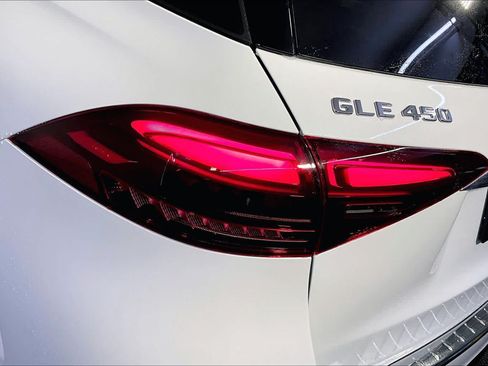 New 2026 Mercedes-Benz GLE 450 4MATIC image 5