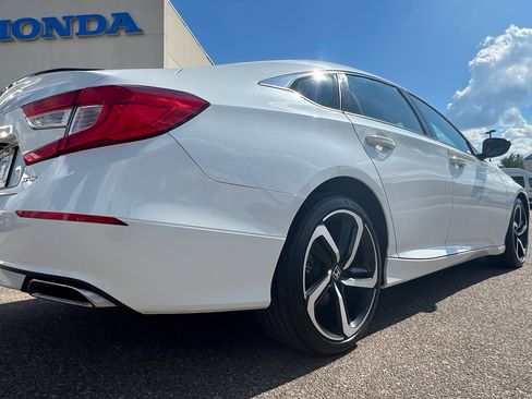 Used 2022 Honda Accord Sport image 7