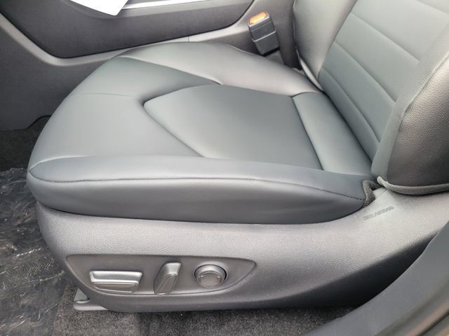 New 2026 Toyota Highlander XLE AWD/4WD image 14