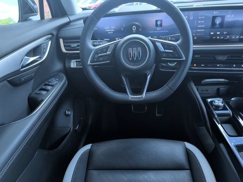 Used 2024 Buick Envision Sport Touring AWD/4WD image 2
