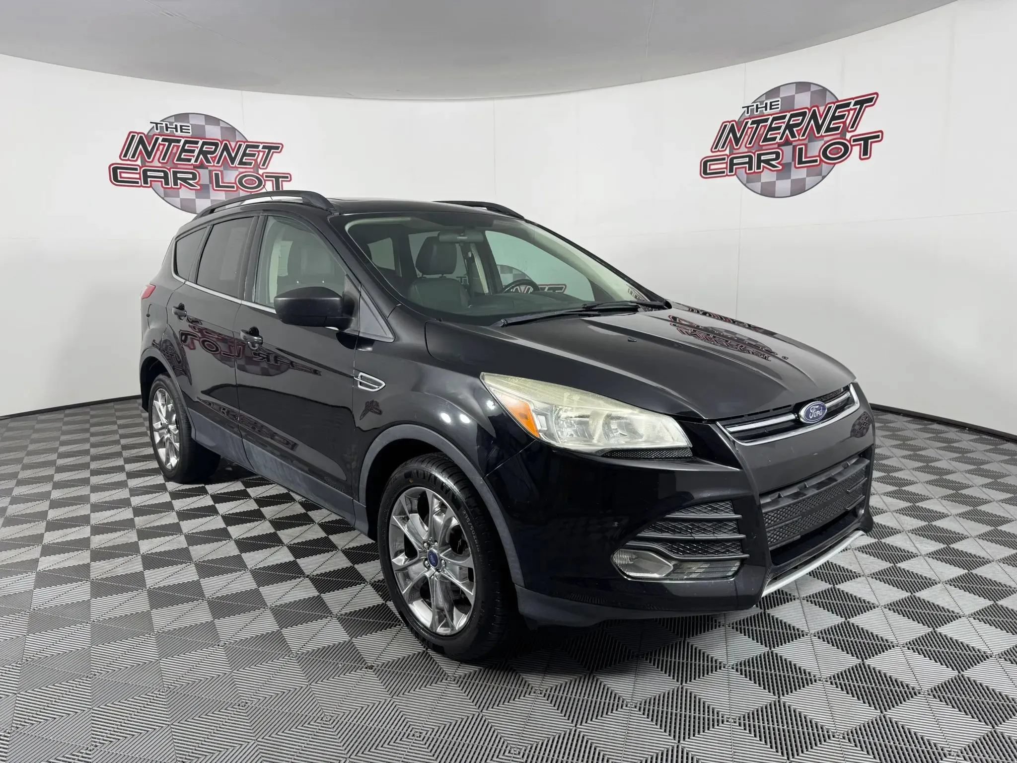 Used 2014 Ford Escape SE w/ Equipment Group 201A FWD image 9
