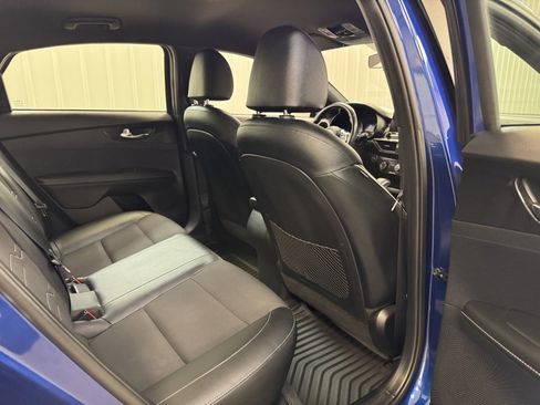 Used 2020 Kia Forte GT-Line image 21