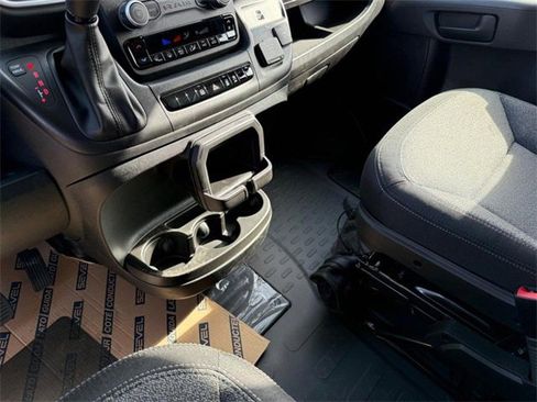 New 2025 RAM ProMaster 2500 w/ Quick Order Package 22G SLT image 26