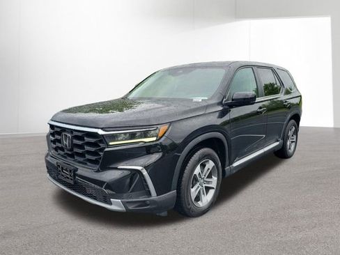 Used 2023 Honda Pilot EX-L image 11