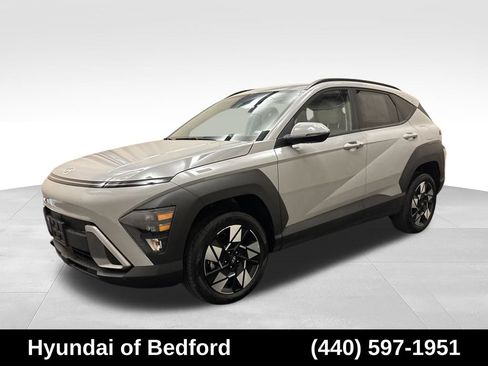 Used 2025 Hyundai Kona SEL AWD/4WD image 1