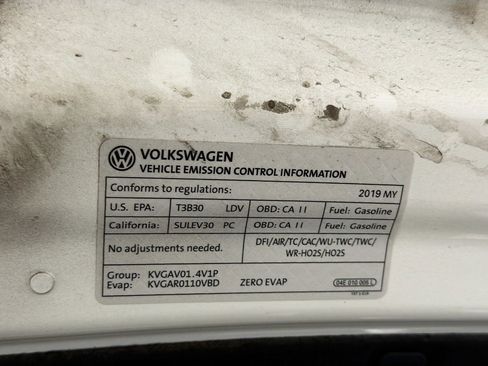 Used 2019 Volkswagen Jetta SE w/ Cold Weather Package image 16