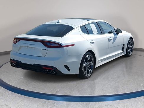 Used 2020 Kia Stinger GT-Line w/ Sun & Sound Package image 5