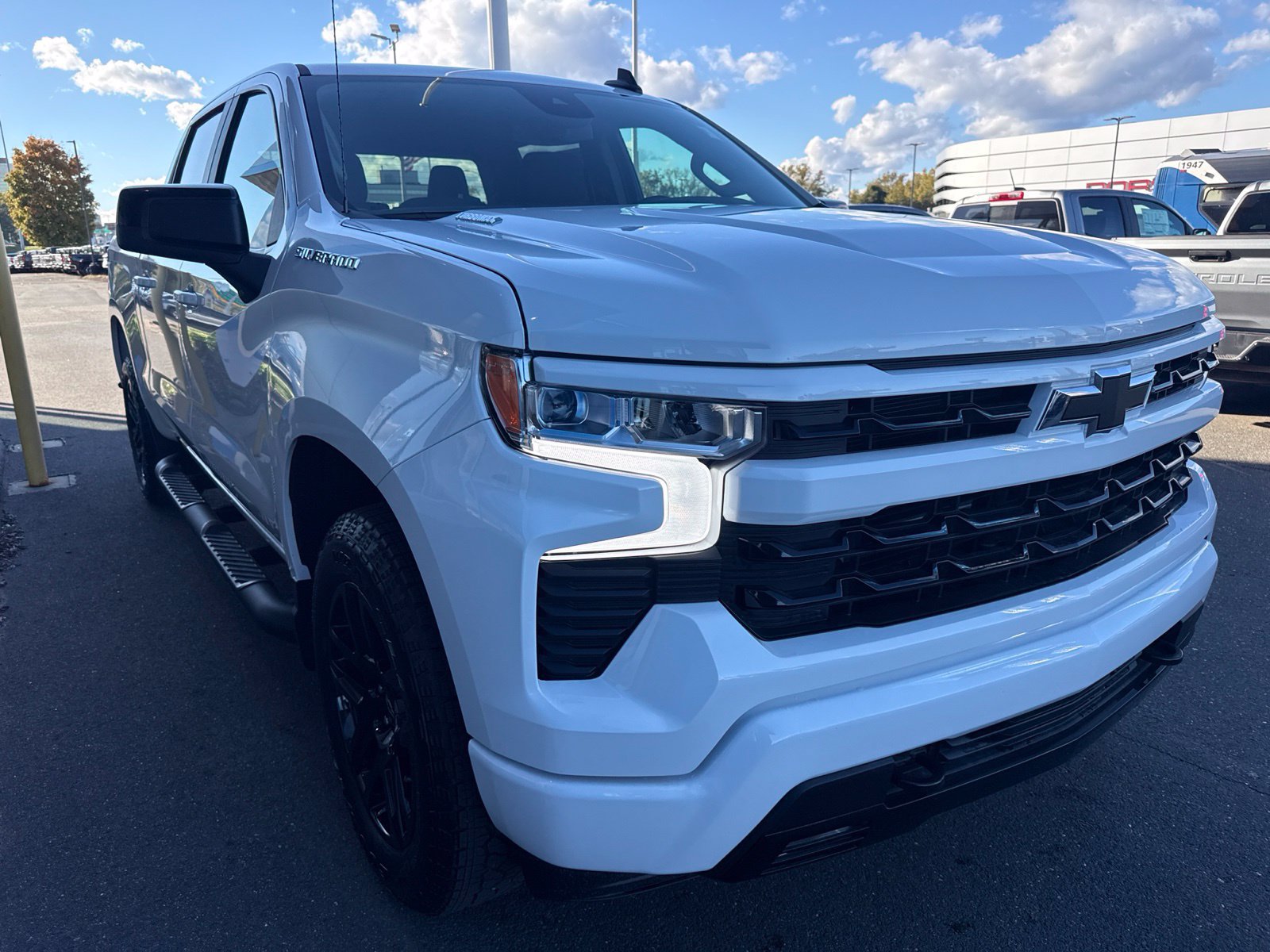 New 2026 Chevrolet Silverado 1500 RST w/ RST Select Package AWD/4WD image 5